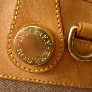Vintage Dooney Bourke 1980 handbag